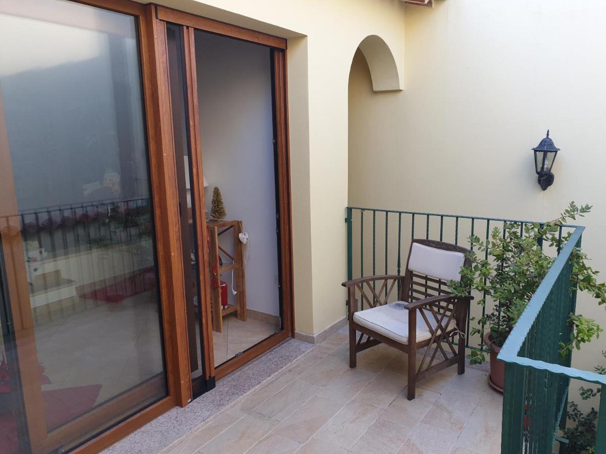 La Casa Di Sara Villa Pula Eksteriør billede